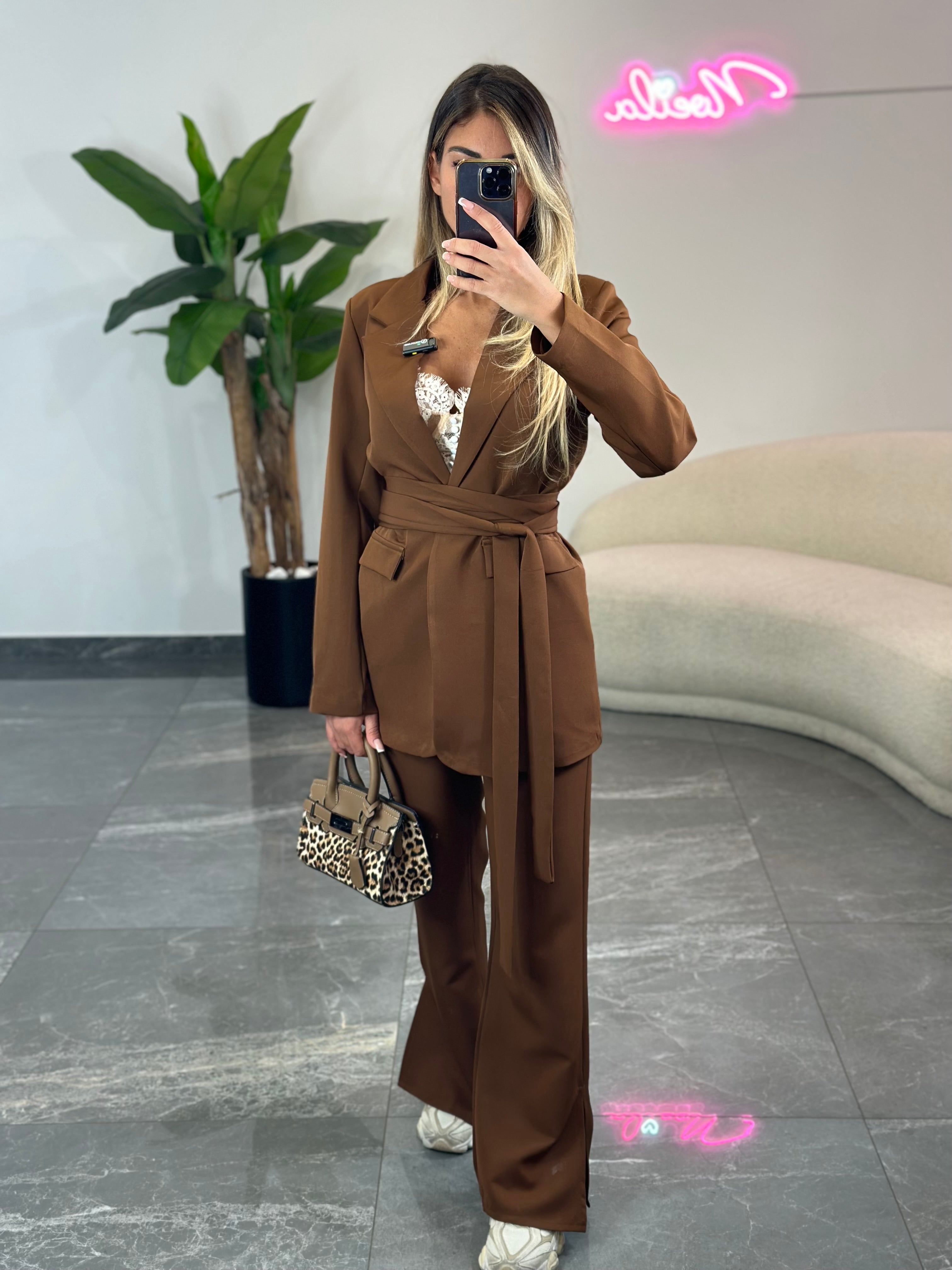 Tailleur City (vari colori)