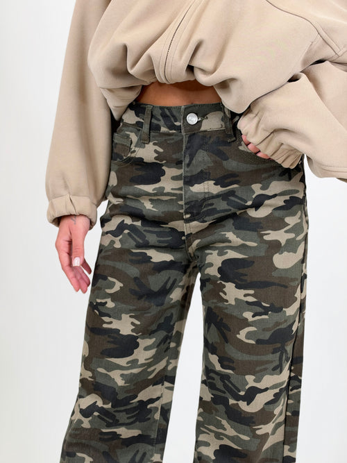 Military Jeans 557