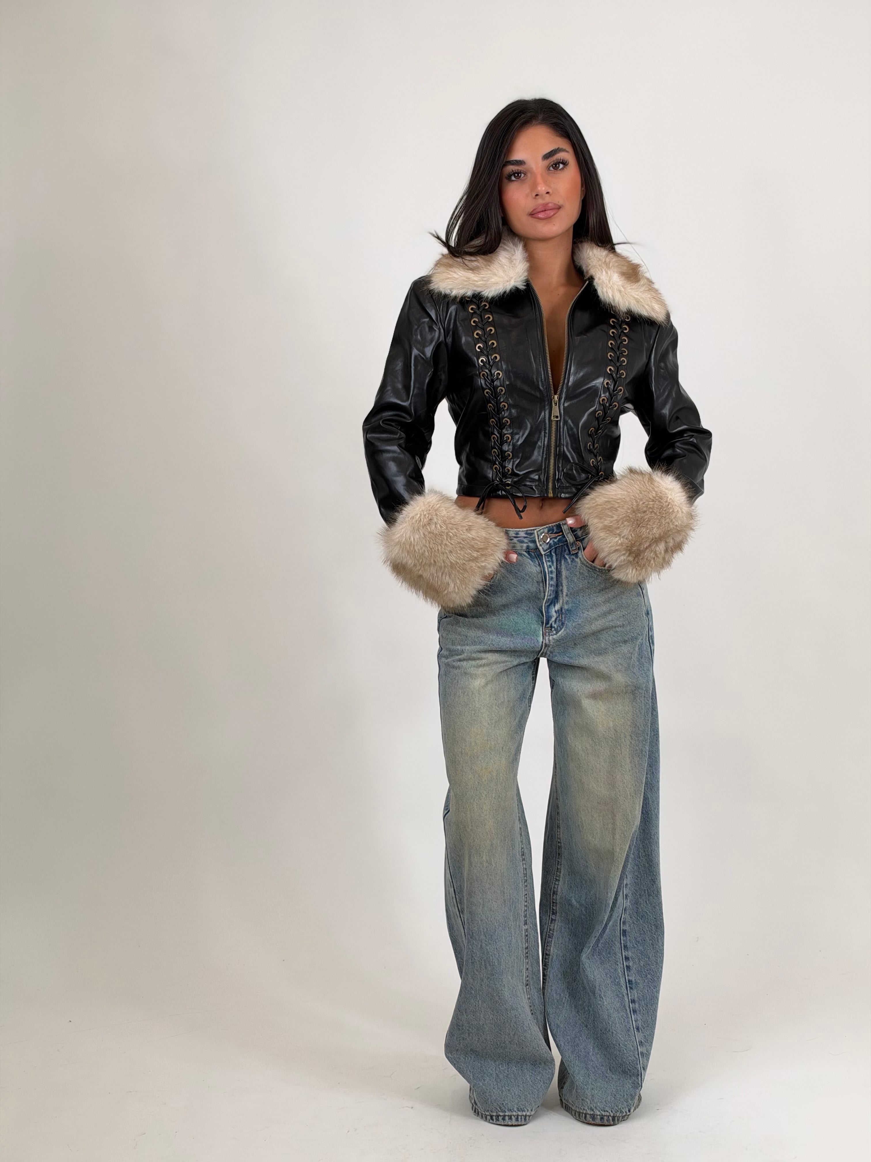 Bomber Trisha