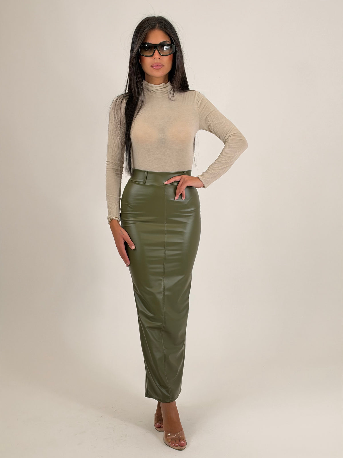 Completo Office: longuette + maglia cashmere