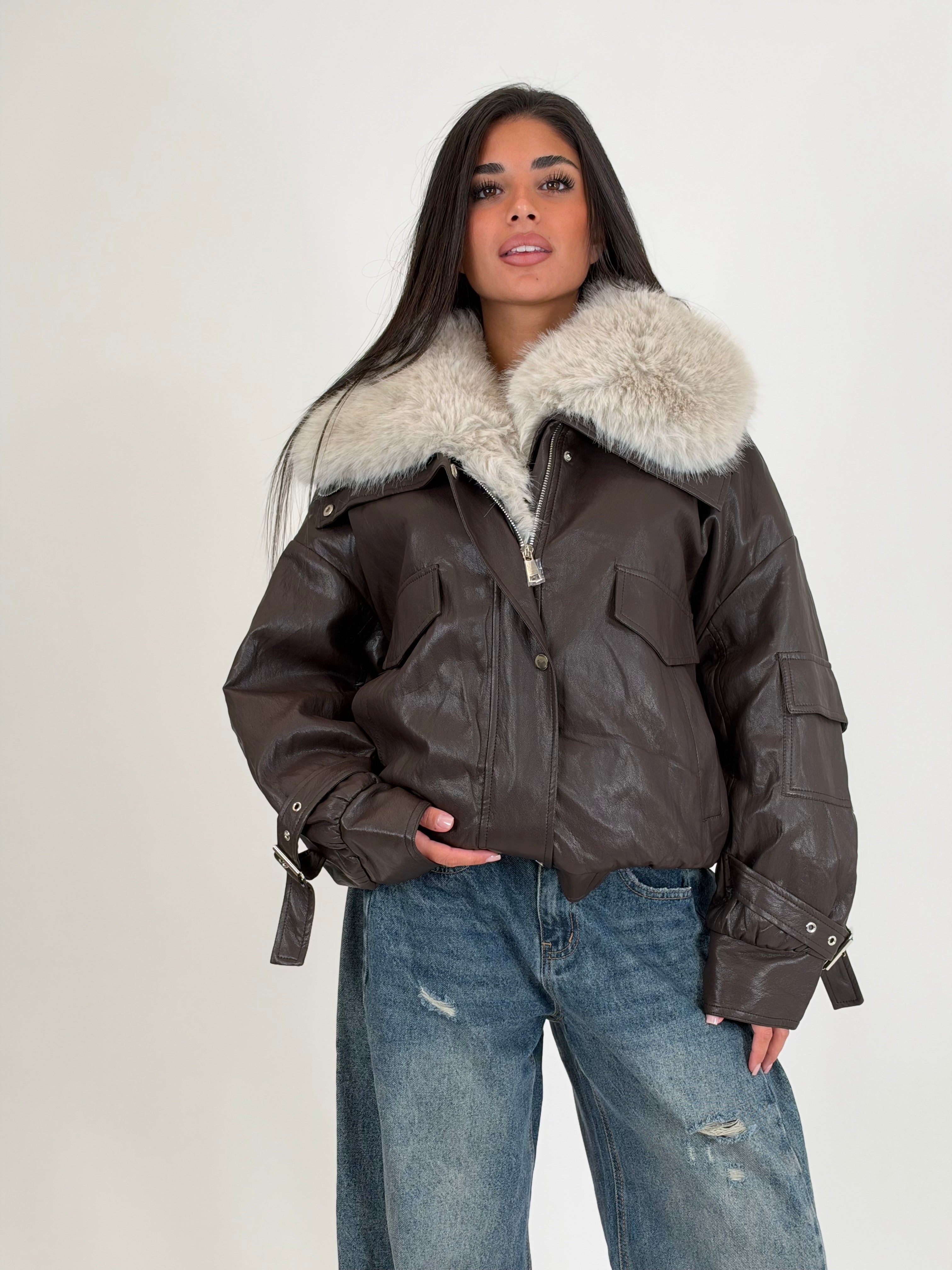 Bomber Tayla