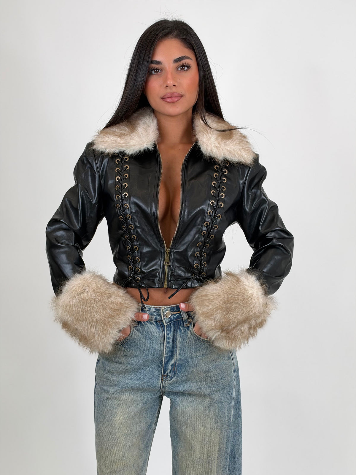 Bomber Trisha