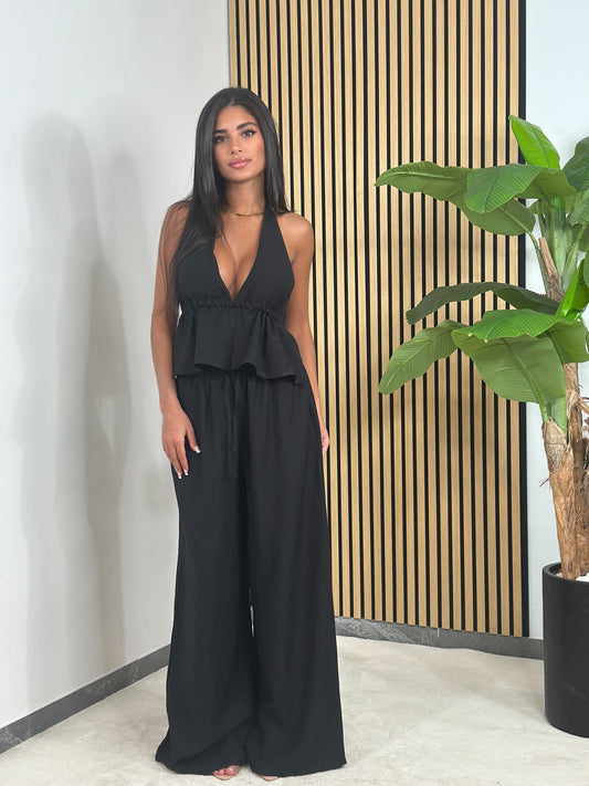 Set Tania